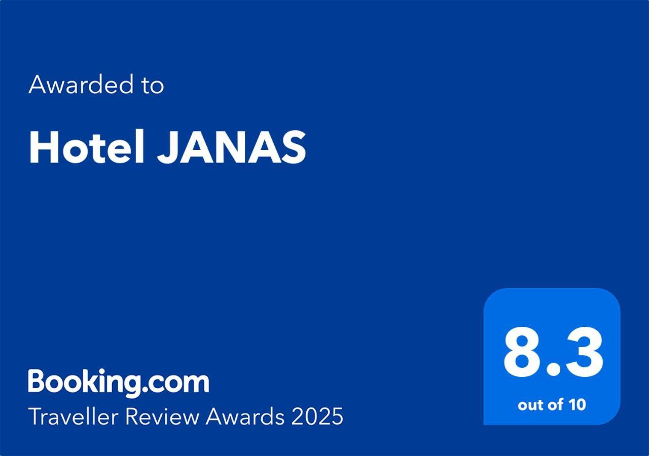 Hotel Janas ティルパティ エクステリア 写真